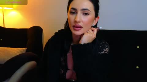 Kristy online show from April 22, 2026, 5:32 am