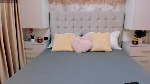 larra online show from November 14, 2025, 6:12 am