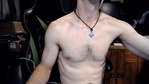 bchillin28 online show from November 13, 2025, 2:10 am