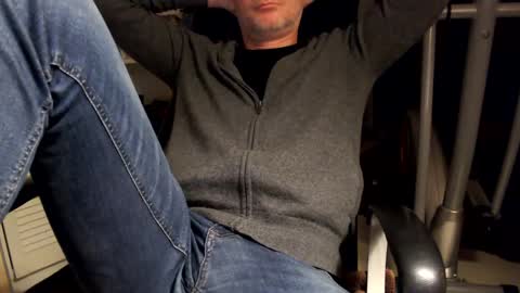 bd online show from March 11, 2025, 8:09 pm