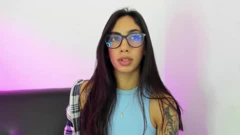 daniela villamizar online show from December 14, 2024, 8:18 pm