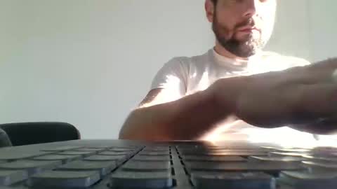 bdemwi2588 online show from February 1, 2025, 9:00 am