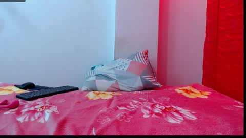 rever online show from October 4, 2025, 2:31 am