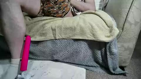 Snapshot of be4your_desire chatting on December 12, 2024, 11:07 am mikiforfun online show from December 12, 2024, 11:07 am