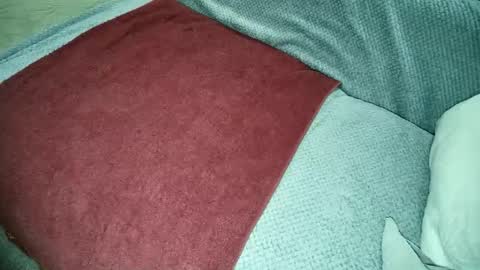 Snapshot of be4your_desire chatting on December 22, 2025, 12:07 am mikiforfun online show from December 22, 2025, 12:07 am