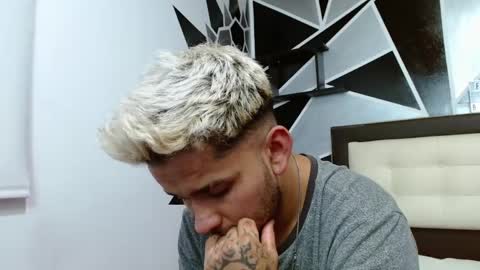 Sara  Juan online show from March 6, 2025, 2:30 am