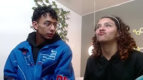 Sara  Juan online show from September 15, 2025, 2:00 am