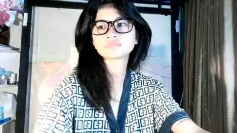 Snapshot of bealushh chatting on July 23, 2026, 4:27 pm bealushh online show from July 23, 2026, 4:27 pm