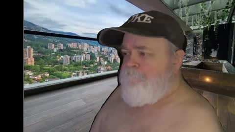 Dookie online show from December 7, 2024, 12:19 am