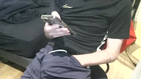 Bear69fun online show from April 22, 2026, 1:12 pm