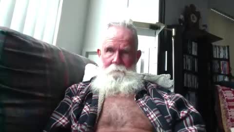beardbushy online show from November 12, 2025, 5:35 pm