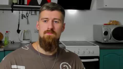 Zeus online show from September 12, 2025, 11:37 pm