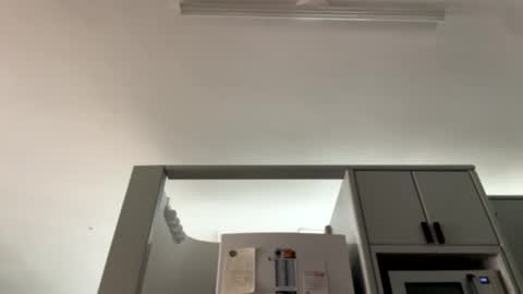 Ask me online show from September 30, 2025, 8:52 am