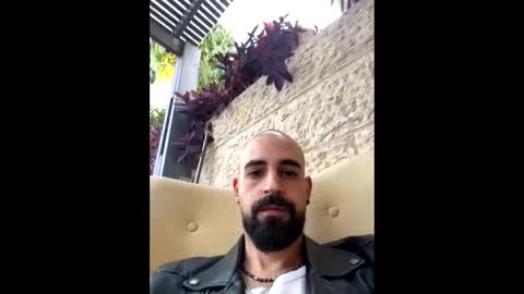 Ask me online show from December 5, 2025, 12:36 pm