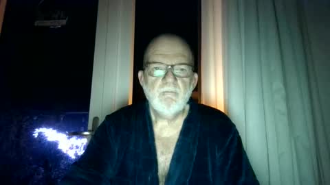 Beardman online show from December 20, 2025, 6:42 am