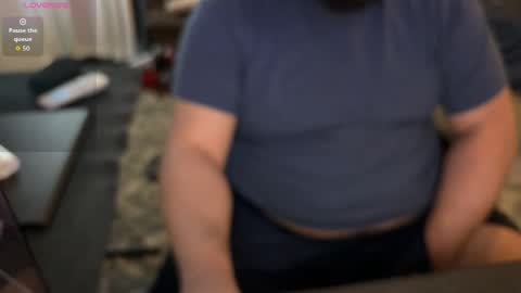 Snapshot of beardudeguy chatting on June 1, 2026, 12:18 pm beardudeguy online show from June 1, 2026, 12:18 pm