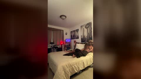 Snapshot of bearmeat4you chatting on May 2, 2026, 4:17 am bearmeat4you online show from May 2, 2026, 4:17 am
