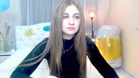 beataangel online show from October 4, 2025, 8:34 am