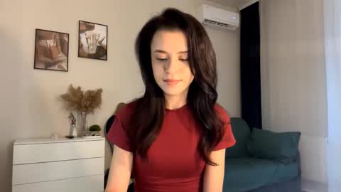 Katie online show from November 14, 2025, 7:29 am