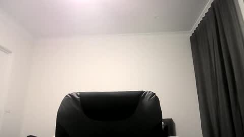 beatsboy87 online show from January 6, 2025, 3:40 pm