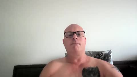 beatsboy87 online show from February 7, 2025, 9:58 pm