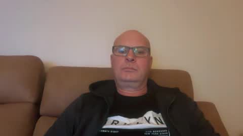 Snapshot of beatsboy87 chatting on June 28, 2026, 9:48 am beatsboy87 online show from June 28, 2026, 9:48 am