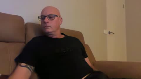 Snapshot of beatsboy87 chatting on July 3, 2026, 8:54 am beatsboy87 online show from July 3, 2026, 8:54 am
