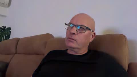 Snapshot of beatsboy87 chatting on July 30, 2026, 12:37 pm beatsboy87 online show from July 30, 2026, 12:37 pm