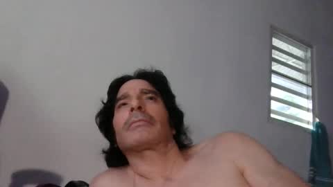 beautifukk online show from January 5, 2025, 8:52 pm