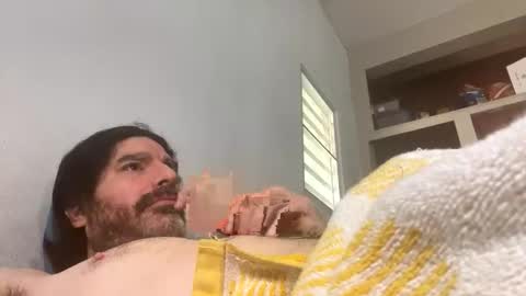 beautifukk online show from November 29, 2025, 2:53 pm