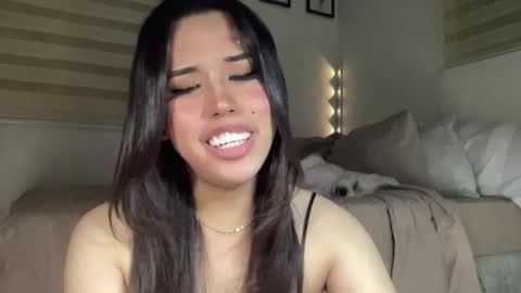 Snapshot of beautiful_lust69 chatting on May 14, 2026, 3:52 pm Sweet Aya online show from May 14, 2026, 3:52 pm