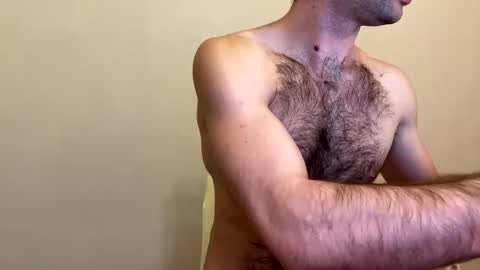 Nik online show from October 17, 2025, 8:06 am