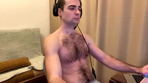 Nik online show from November 23, 2025, 6:13 am