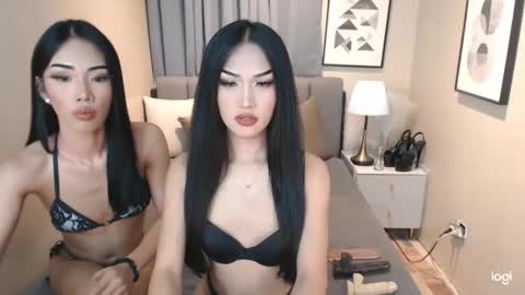 Snapshot of beauty__pearl chatting on June 8, 2026, 7:14 pm PEARL X NIKKI online show from June 8, 2026, 7:14 pm