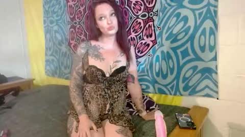 Snapshot of beauty_bre chatting on May 1, 2026, 2:27 am Bree online show from May 1, 2026, 2:27 am