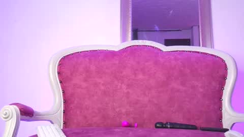 Snapshot of beauty_doll01 chatting on June 27, 2026, 2:12 pm Leydi online show from June 27, 2026, 2:12 pm