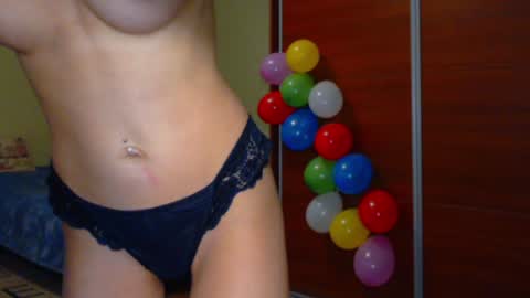 Snapshot of beauty_fruity chatting on December 27, 2024, 11:50 am Maria online show from December 27, 2024, 11:50 am
