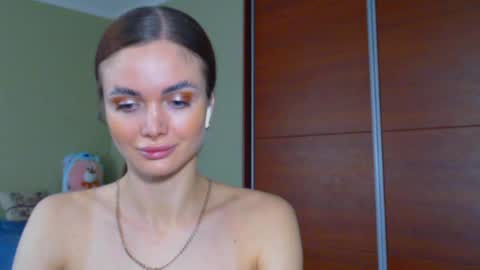 Snapshot of beauty_fruity chatting on February 12, 2025, 12:12 pm Maria online show from February 12, 2025, 12:12 pm