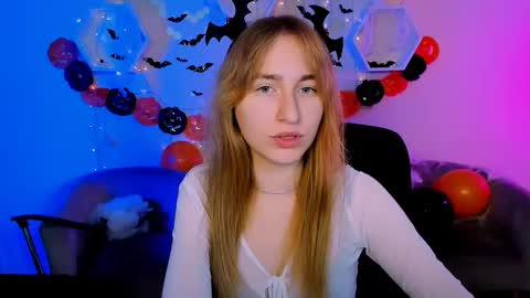beauty_ginger online show from October 30, 2025, 9:44 am