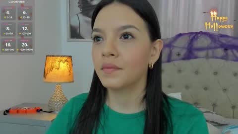 Ariana Reyes online show from October 21, 2025, 12:39 pm