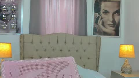 Snapshot of beautyari_ chatting on May 7, 2026, 1:27 pm Ariana Reyes online show from May 7, 2026, 1:27 pm