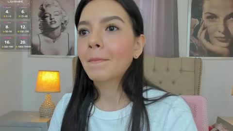 Snapshot of beautyari_ chatting on May 12, 2026, 12:13 pm Ariana Reyes online show from May 12, 2026, 12:13 pm