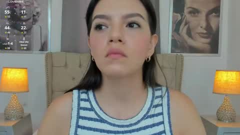 Snapshot of beautyari_ chatting on May 19, 2026, 12:33 pm Ariana Reyes online show from May 19, 2026, 12:33 pm