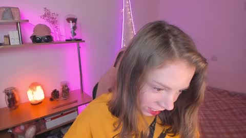 Eliise online show from February 1, 2025, 2:24 pm