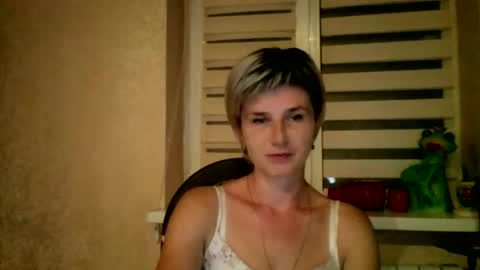 BeautyKsenia online show from September 23, 2025, 6:33 pm