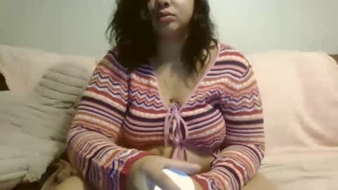 Snapshot of beautyloves chatting on November 8, 2025, 6:02 am Beauty online show from November 8, 2025, 6:02 am