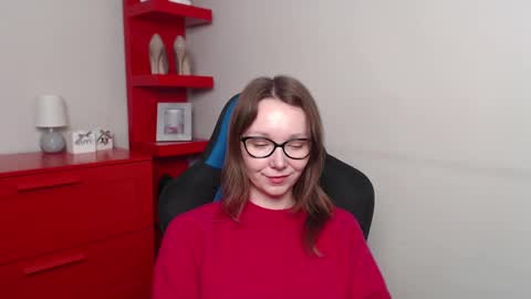 Zoe online show from December 9, 2024, 7:17 am