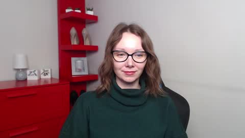 Zoe online show from December 13, 2024, 11:45 am