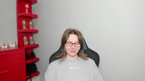 Zoe online show from April 20, 2026, 5:32 am