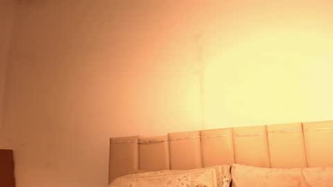 Jennifer online show from November 10, 2025, 9:58 pm